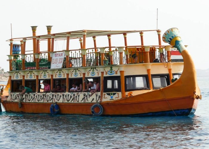 Bellissima Foto Di Una Barca Con Il Fondo Di Vetro A Sharm El Sheikh